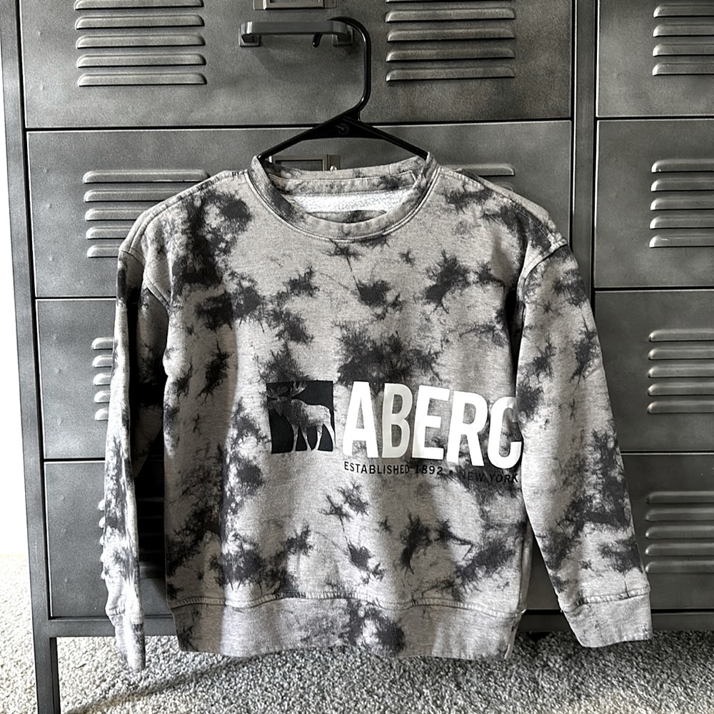 Abercrombie Kids sweatshirt Boys SIZE 9/10